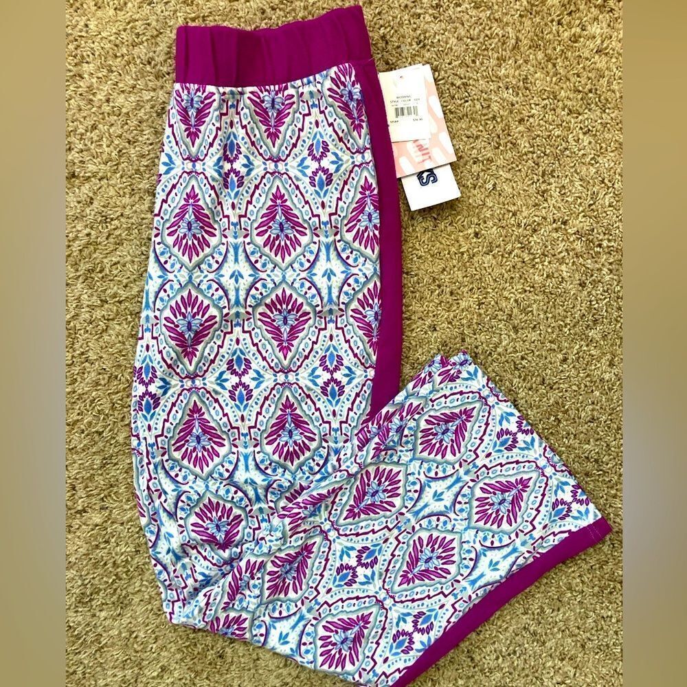 MUK LUKS NWT softest and coziest PJ Bottoms w/ pretty pattern, stripe down sides